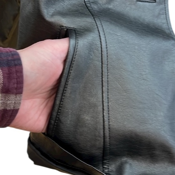 Coldwater Creek  size 8 silver platinum leather jacket swing style 3/4 sleeve - Picture 8 of 8